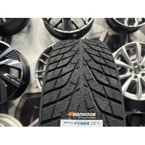 215/55R17 HANKOOK WINTER I*CEPT IZ3 (W636) 98H XL