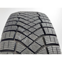 225/45R17 Pirelli Ice Zero FR 94H XL