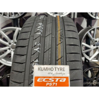 285/45R19 Kumho PS71 SUV 111Y XL