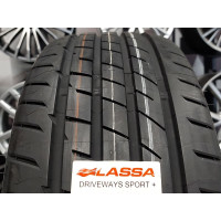 245/40R19 Lassa Driveways Sport plus 98Y XL
