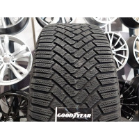 225/45R17 Goodyear Ultragrip Ice 3 94T XL