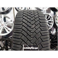 225/45R17 Goodyear Ultragrip Ice 3 94T XL