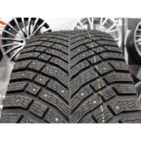 205/60R16 Michelin X-Ice North 4 96T XL Studded