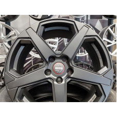 Disks 5x112 R18x8,0 Momo Star Evo Black ET30 79,6mm