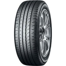 235/55R17 YOKOHAMA BLUEARTH-GT AE51 99W