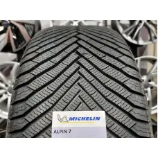 235/65R17 Michelin Alpin 7 104H