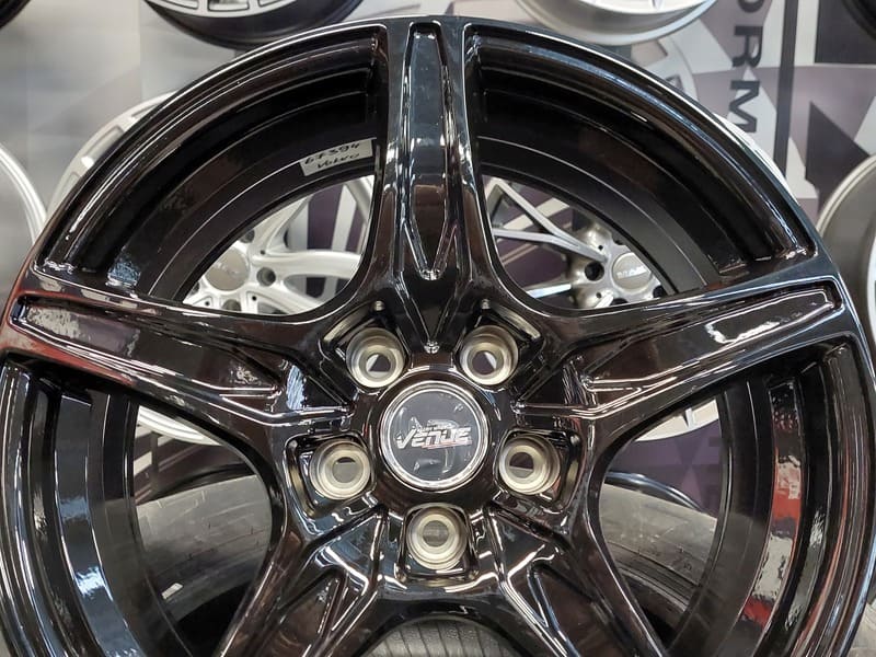 Disks 5x108 R17x7,0 Venue VL5