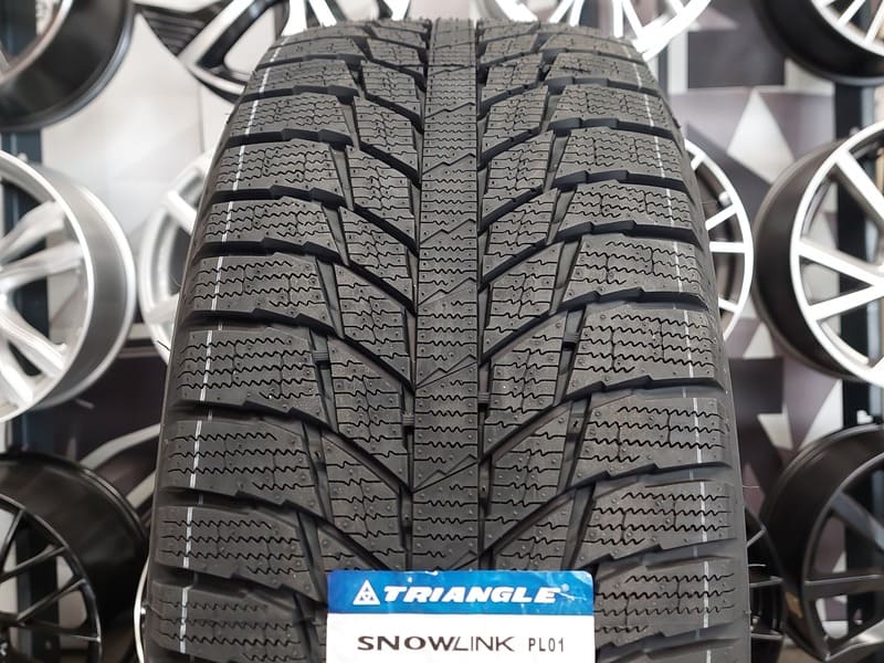 195/60R16 Triangle Snowlink PL01 93R XL